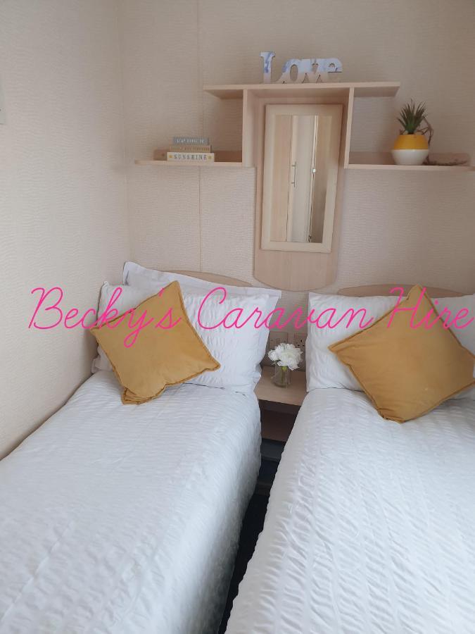 Becky'S Caravan At Marton Mere Blackpool Eksteriør bilde
