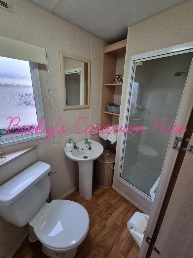 Becky'S Caravan At Marton Mere Blackpool Eksteriør bilde
