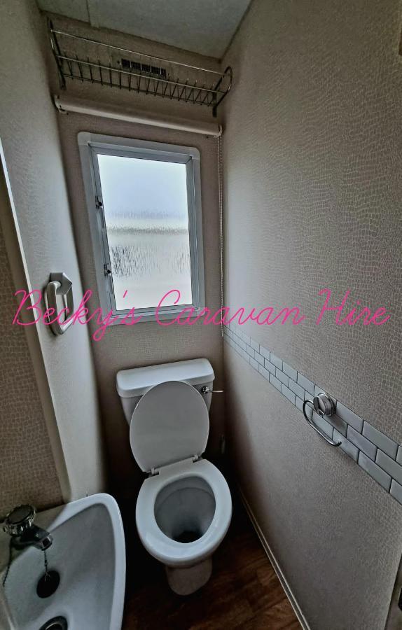 Becky'S Caravan At Marton Mere Blackpool Eksteriør bilde